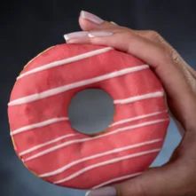 Johnnie Donuts Frutas Vermelhas